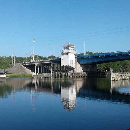 Big River Marina&Lodge Astor Exterior foto