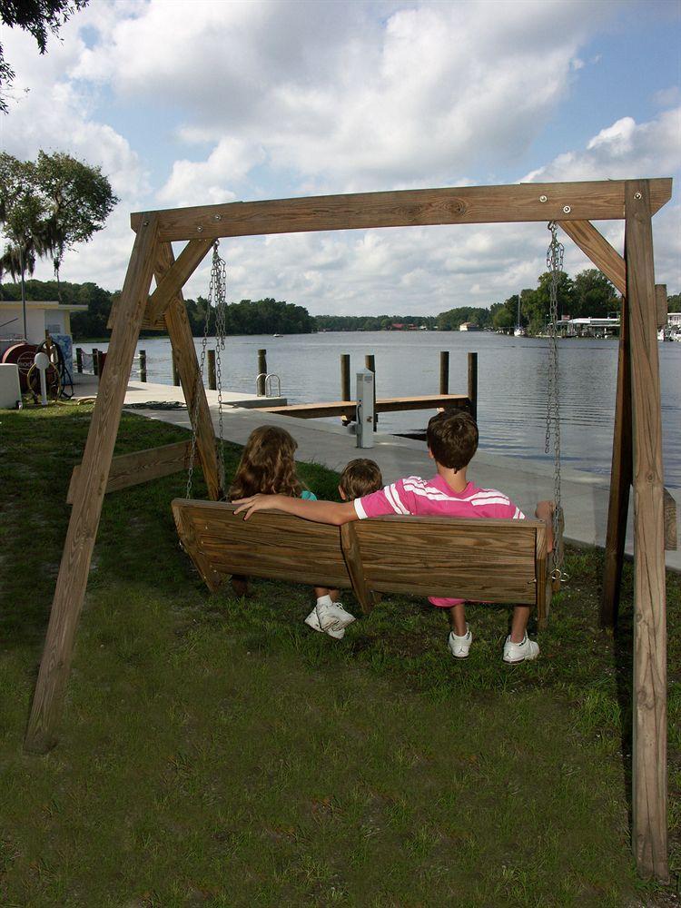 Big River Marina&Lodge Astor Exterior foto