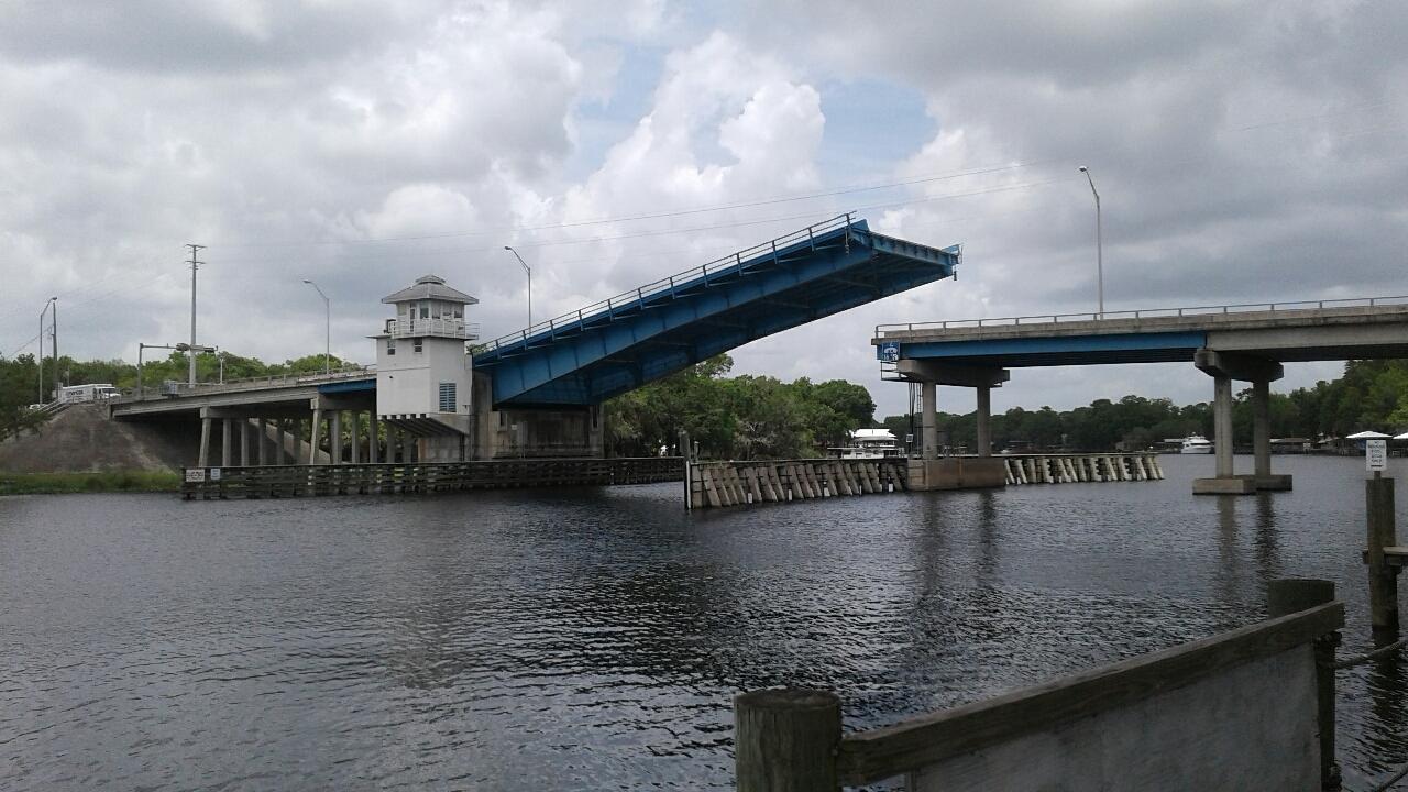 Big River Marina&Lodge Astor Exterior foto